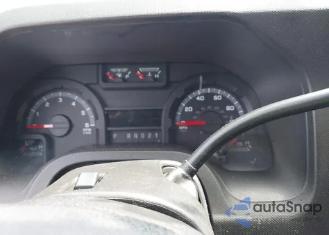 2010 Ford E-150 Commercial/Recreational из США, поврежденный, VIN 1FTNE1EW1ADA91512